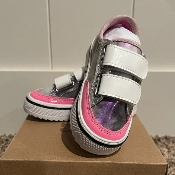 STEVE MADDEN NWT T BEAT KIDS SHOE (Multiple sizes) - Picture 7 of 8